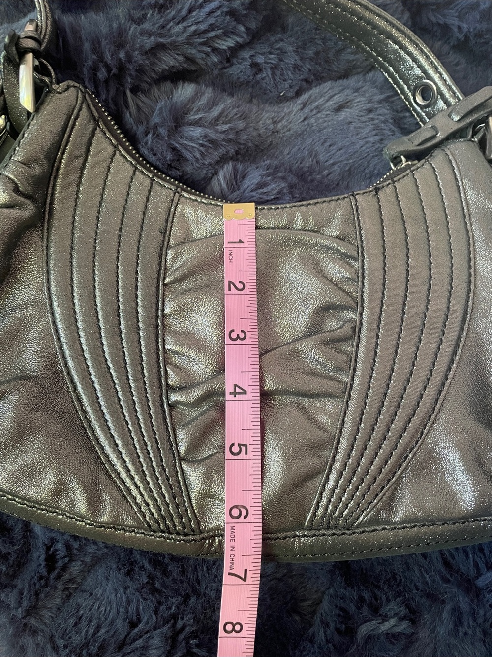 Stuart Weitzman Metallic Black Quilted Shoulder Bag Authentic - Picture 11 of 12